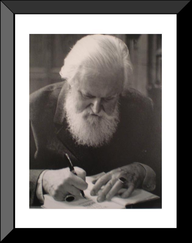 robertson-davies-photo